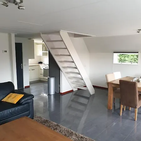 Lovely 8p Close To And Amsterdam Holiday home *