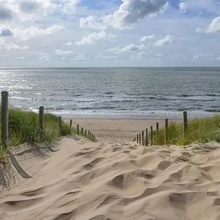 Lovely 8p Close To And Amsterdam Hébergement de vacances *